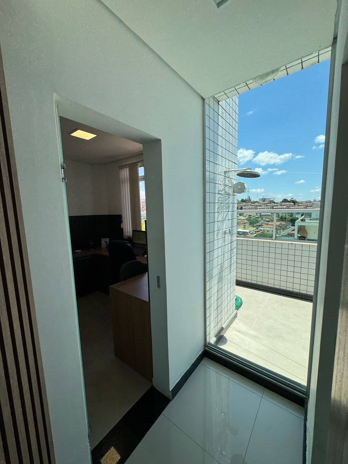 Cobertura à venda com 4 quartos, 240m² - Foto 51