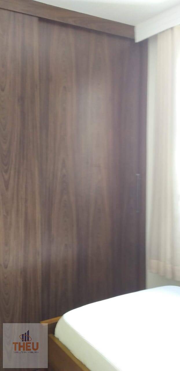 Apartamento à venda com 2 quartos, 45m² - Foto 2