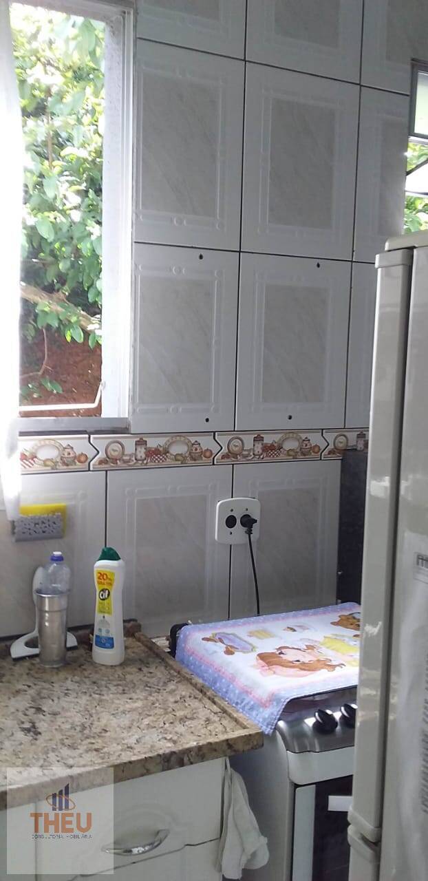 Apartamento à venda com 2 quartos, 45m² - Foto 14