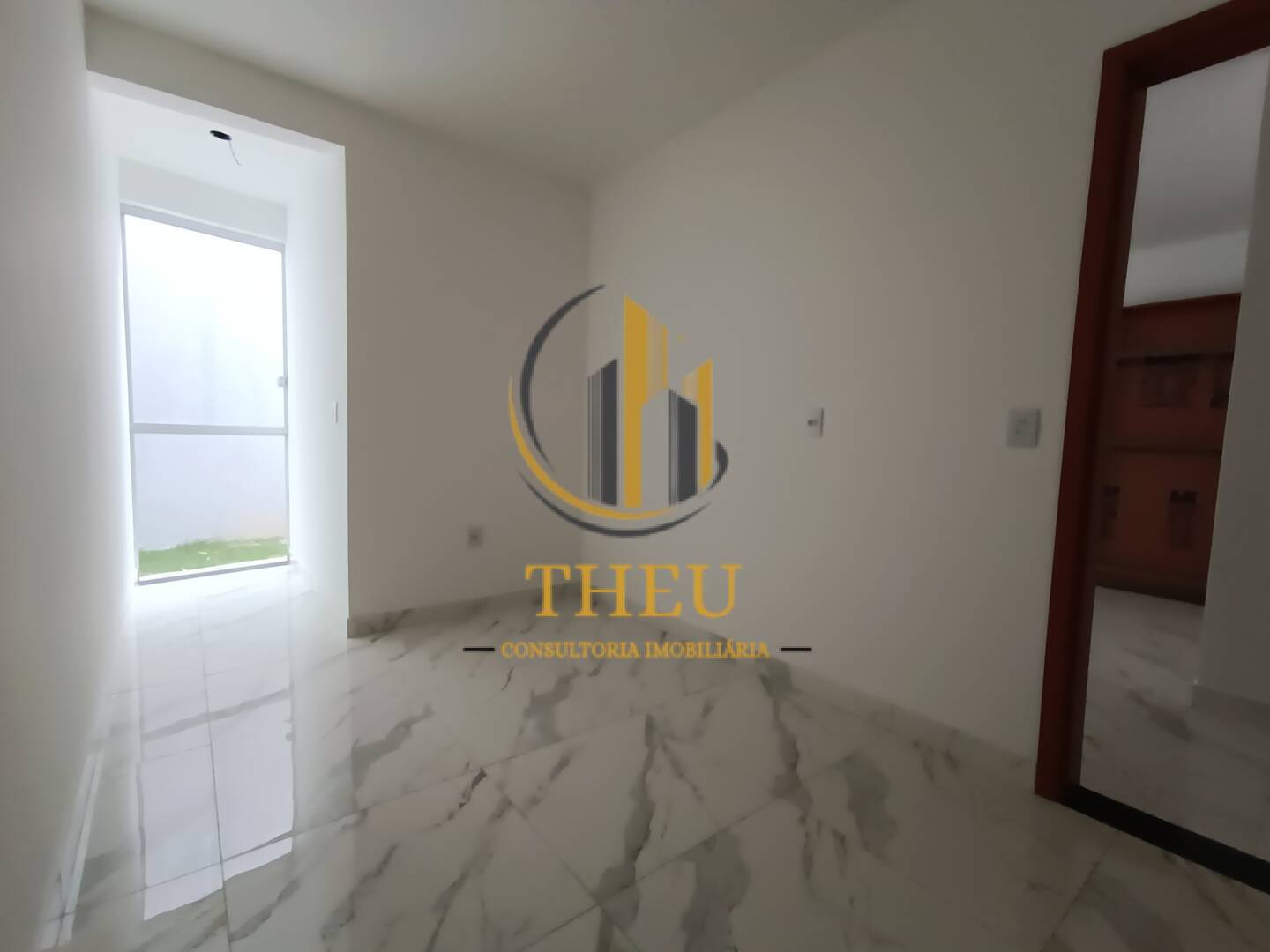 Apartamento à venda com 3 quartos, 101m² - Foto 3