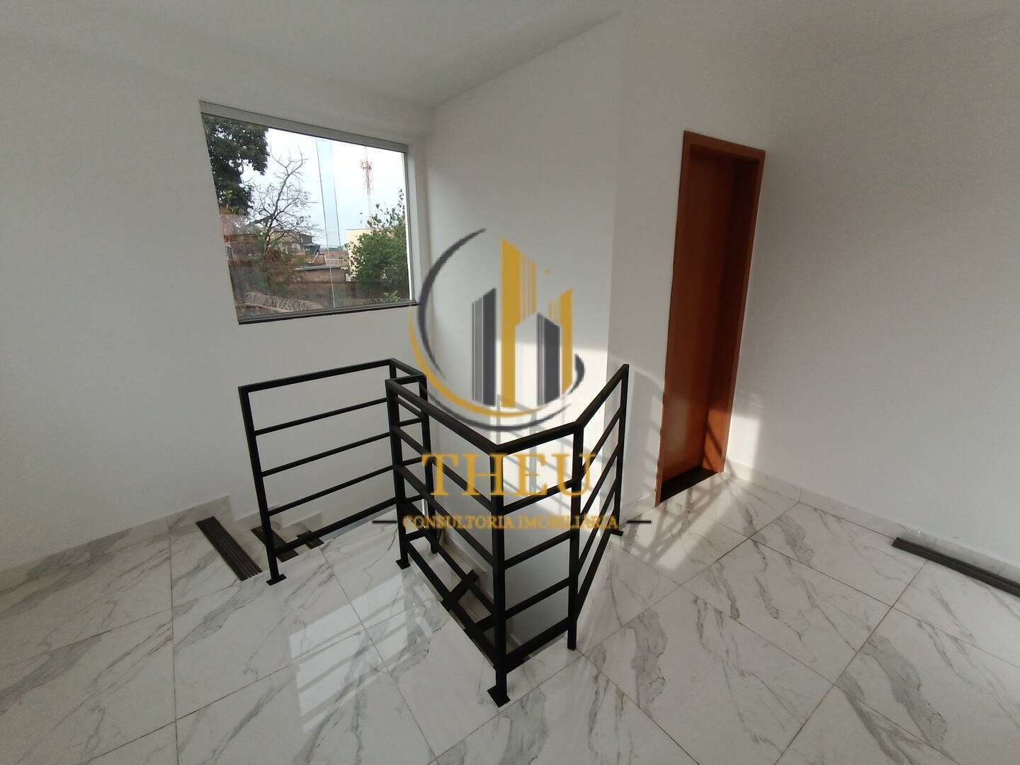 Cobertura à venda com 3 quartos, 167m² - Foto 4