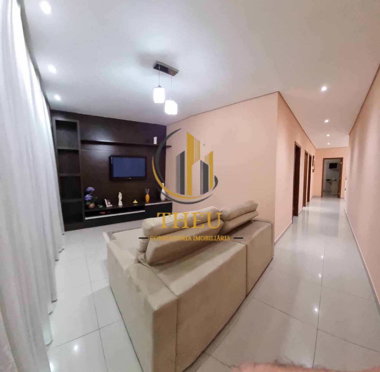 Casa à venda com 3 quartos, 110m² - Foto 4